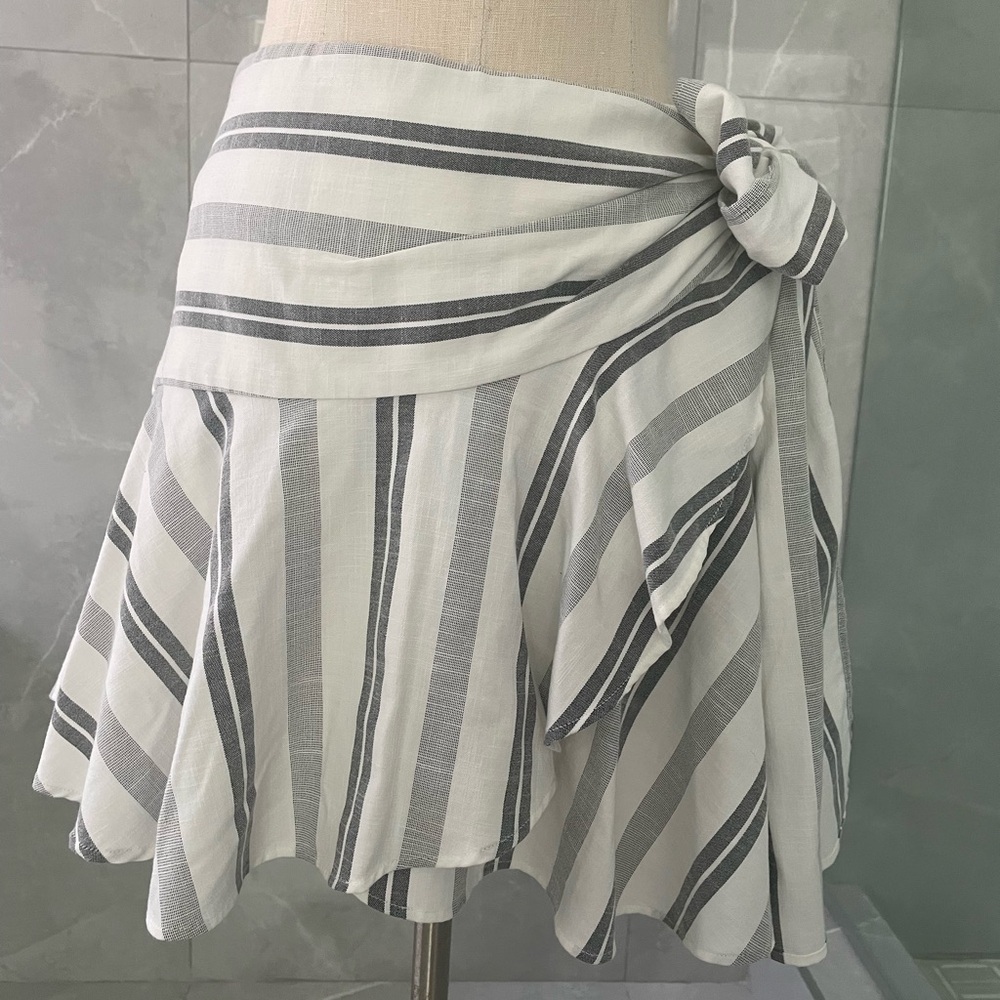 SIGNIFICANT OTHER Striped Gray and White Mini Skirt